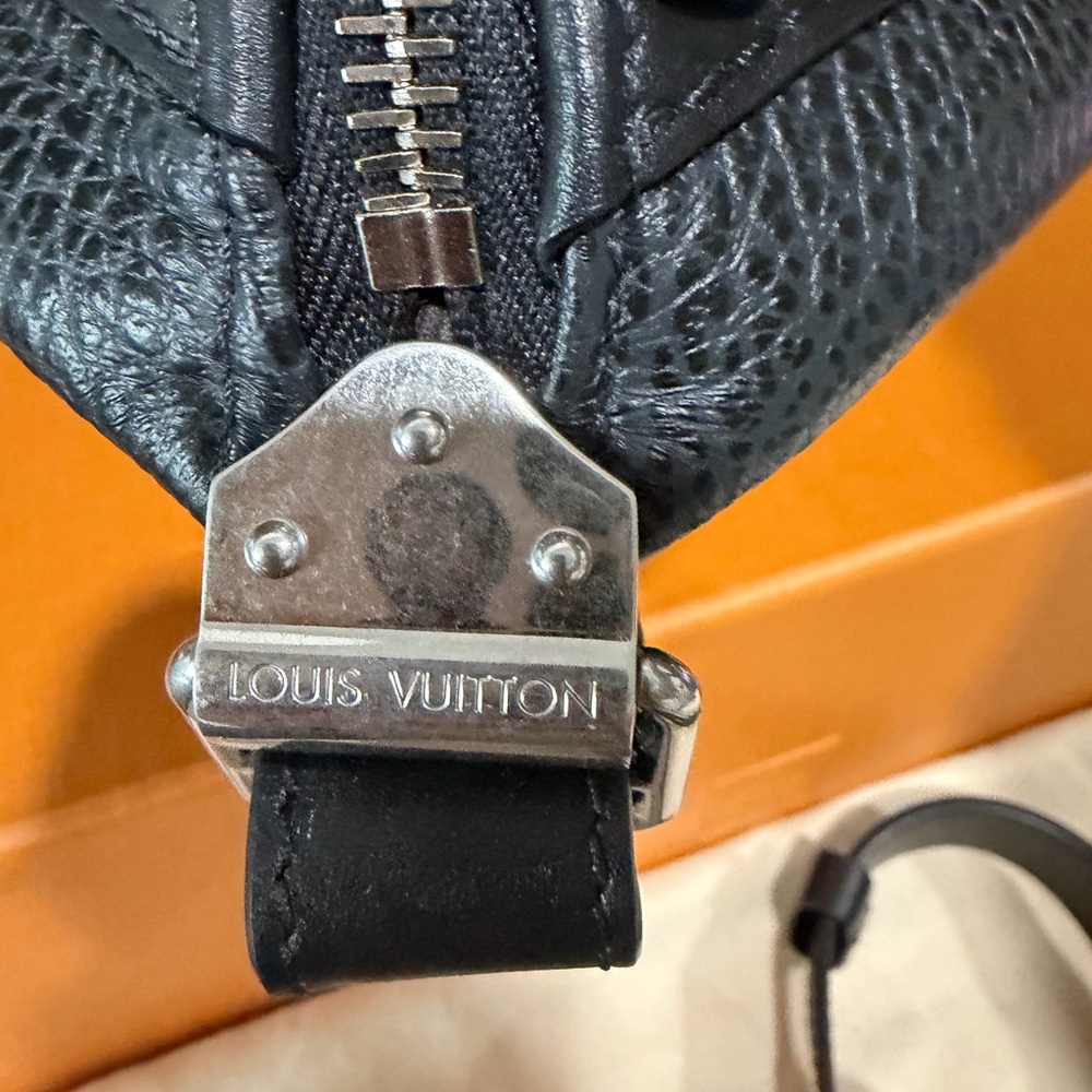 Louis Vuitton Biker Bag PM with chain - Picture 11 of 17
